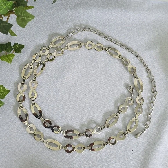 Silver Infinity Chain Link Adjustable Belt - Picture 3 of 6